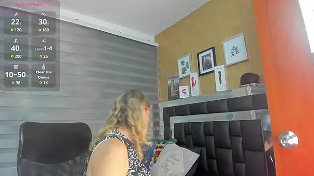charlotte  G online show from 20, 1, 2025
