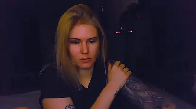 VoluptuousDreams online show from 13, 12, 2024