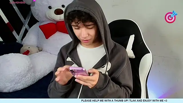 Niico Cruz online show from 9, 2, 2025