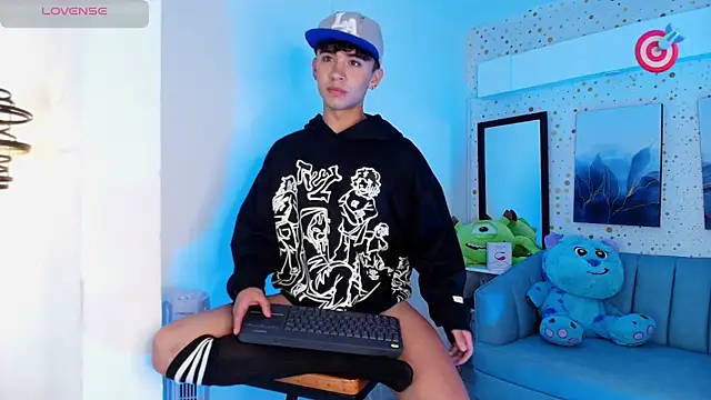 Niico Cruz online show from 28, 2, 2025