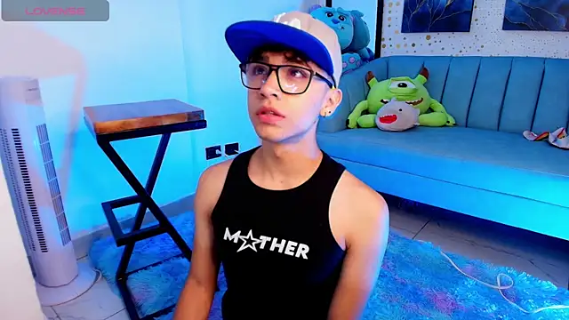 Niico Cruz online show from 3, 3, 2025