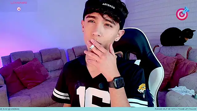 Snapshot of Niico_Cruz chatting on 6, 1, 2026 Niico Cruz online show from 6, 1, 2026