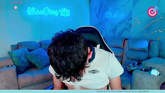 Snapshot of Niico_Cruz chatting on 20, 2, 2026 Niico Cruz online show from 20, 2, 2026