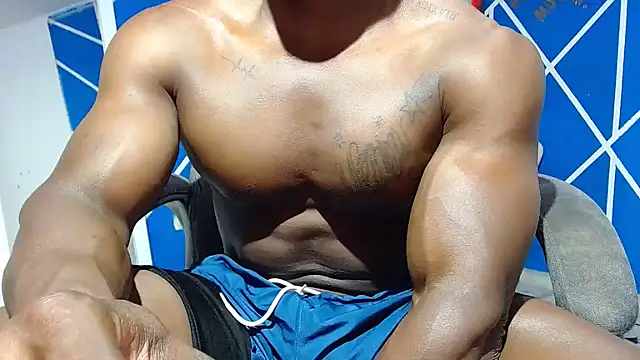 Snapshot of alexander_megan chatting on 3, 3, 2026 alexander megan online show from 3, 3, 2026