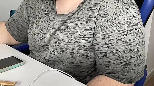 Snapshot of Rafa24324 chatting on 13, 4, 2026 Rafa24324 online show from 13, 4, 2026