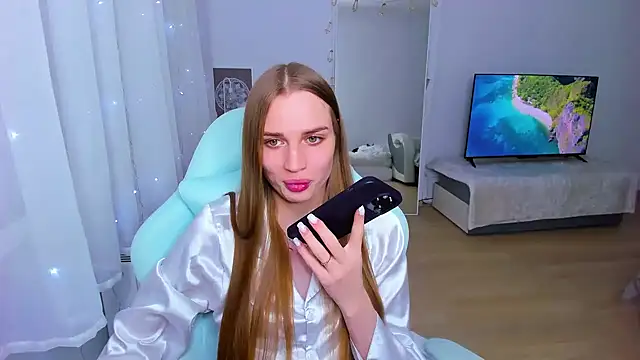 StellaLawless online show from 8, 12, 2024