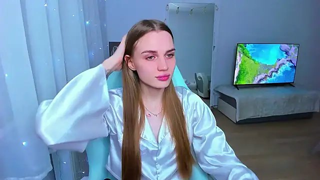 StellaLawless online show from 9, 12, 2024