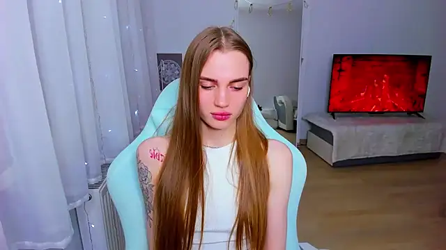 StellaLawless online show from 12, 12, 2024
