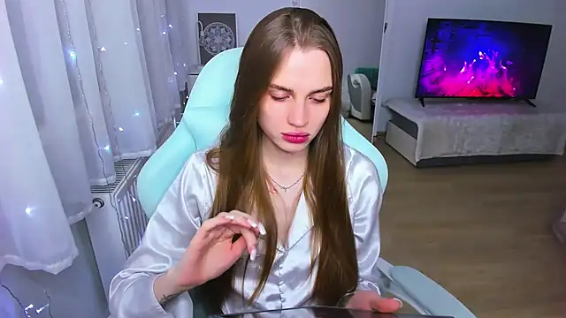 StellaLawless online show from 20, 12, 2024