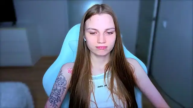 StellaLawless online show from 2, 5, 2026