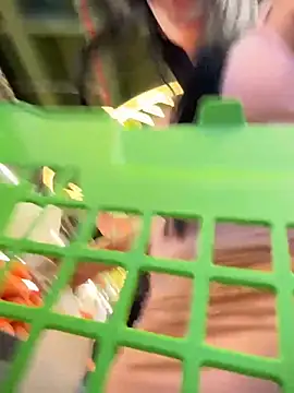 valecruz903 online show from 5, 12, 2025