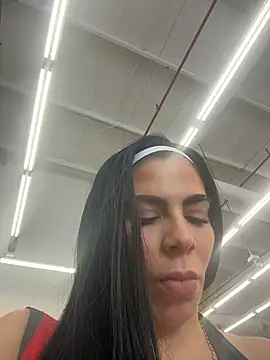 Snapshot of valecruz903 chatting on 12, 2, 2026 valecruz903 online show from 12, 2, 2026