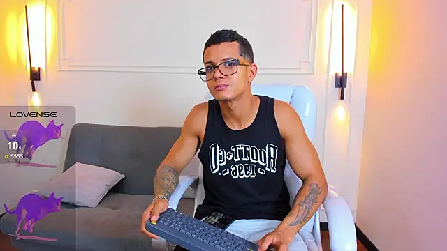 Paradise boy s online show from 3, 3, 2026