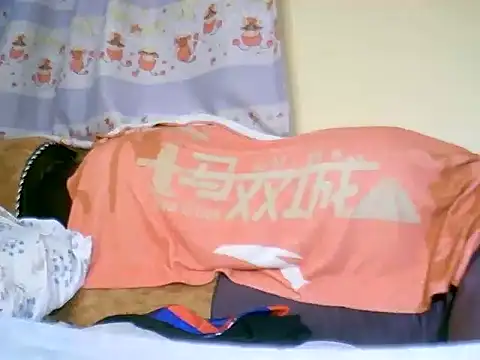 69Hot Tiny online show from 15, 9, 2025