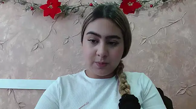 Miabonnett  online show from 28, 12, 2024