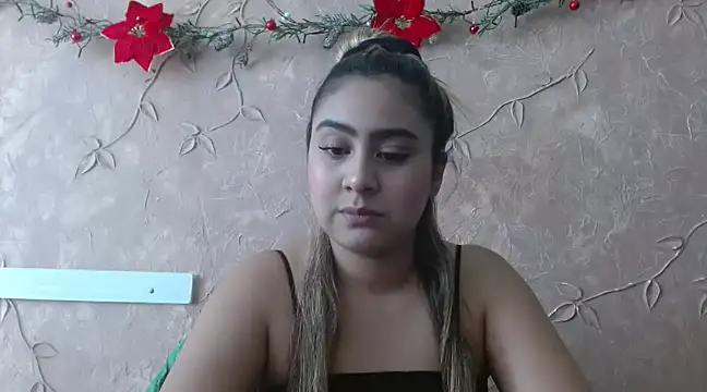 Miabonnett  online show from 31, 12, 2024