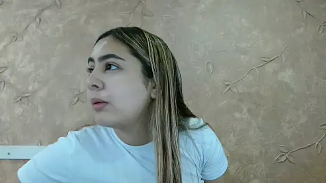 Miabonnett  online show from 14, 3, 2025