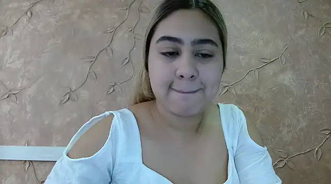 Miabonnett  online show from 15, 3, 2025