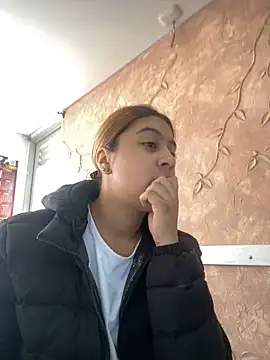 Miabonnett  online show from 16, 9, 2025