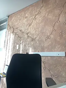 Miabonnett  online show from 15, 10, 2025