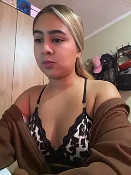 Miabonnett  online show from 11, 5, 2026