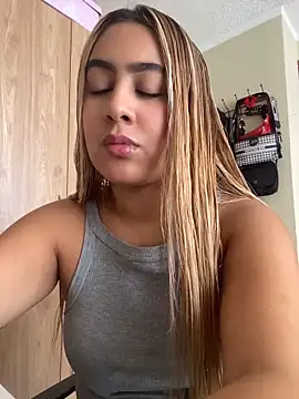 Miabonnett  online show from 20, 5, 2026