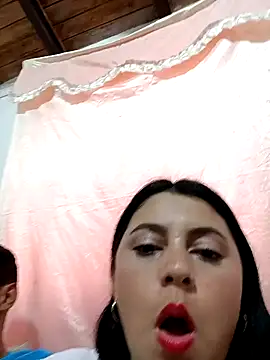 Snapshot of Chloe-And-Maximo chatting on 3, 12, 2024 Chloe-And-Maximo online show from 3, 12, 2024
