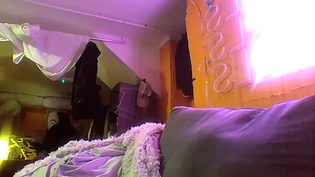 Snapshot of pervy_devil chatting on 20, 2, 2026 pervy devil online show from 20, 2, 2026