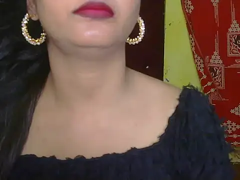 Snapshot of Model-Tanya chatting on 19, 2, 2025 Model-Tanya online show from 19, 2, 2025