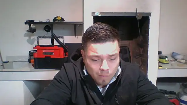 Snapshot of DirtyRcride chatting on 12, 12, 2024 DirtyRcride online show from 12, 12, 2024