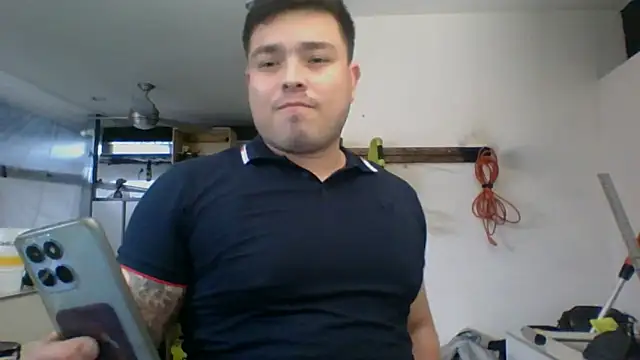 Snapshot of DirtyRcride chatting on 17, 12, 2024 DirtyRcride online show from 17, 12, 2024