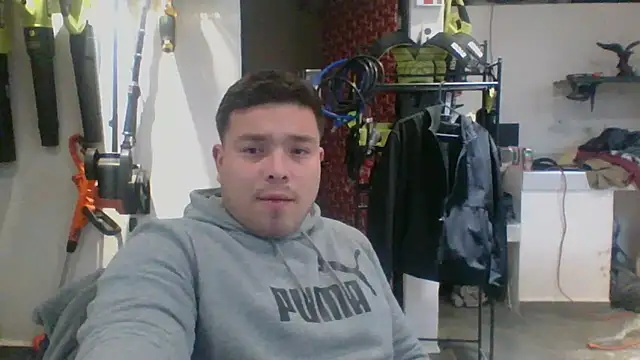 Snapshot of DirtyRcride chatting on 29, 12, 2024 DirtyRcride online show from 29, 12, 2024