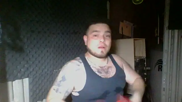 Snapshot of DirtyRcride chatting on 8, 3, 2025 DirtyRcride online show from 8, 3, 2025