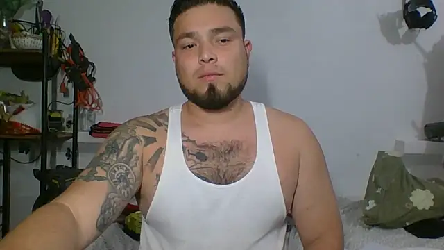 Snapshot of DirtyRcride chatting on 1, 11, 2025 DirtyRcride online show from 1, 11, 2025