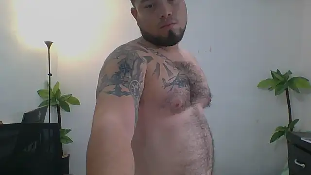 Snapshot of DirtyRcride chatting on 3, 11, 2025 DirtyRcride online show from 3, 11, 2025