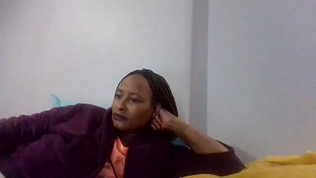 BabeAssXX online show from 15, 5, 2026