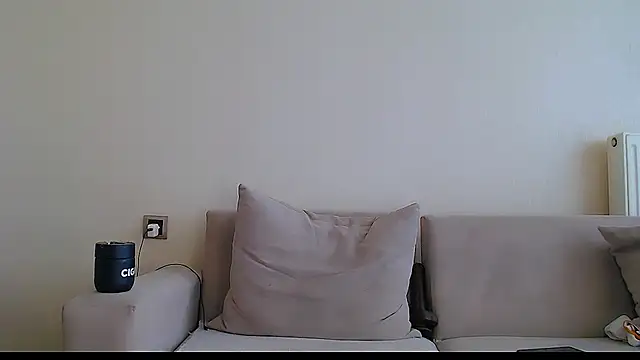 Snapshot of __QUEEN___ chatting on 23, 9, 2025   QUEEN    online show from 23, 9, 2025
