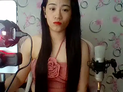 Snapshot of Nana-68 chatting on 9, 2, 2025 Nana-68 online show from 9, 2, 2025
