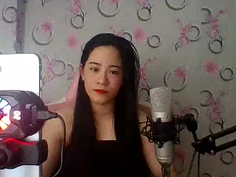 Snapshot of Nana-68 chatting on 14, 2, 2025 Nana-68 online show from 14, 2, 2025