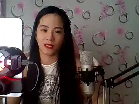 Snapshot of Nana-68 chatting on 19, 2, 2025 Nana-68 online show from 19, 2, 2025