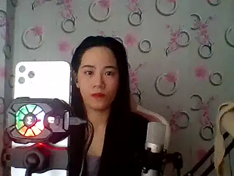 Snapshot of Nana-68 chatting on 20, 2, 2025 Nana-68 online show from 20, 2, 2025