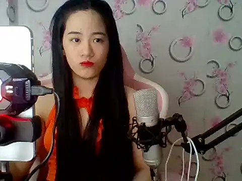 Snapshot of Nana-68 chatting on 26, 2, 2025 Nana-68 online show from 26, 2, 2025