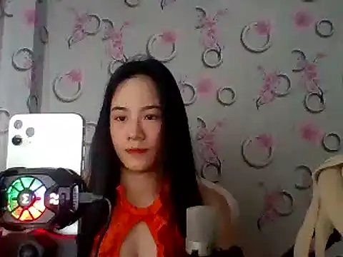 Snapshot of Nana-68 chatting on 1, 3, 2025 Nana-68 online show from 1, 3, 2025
