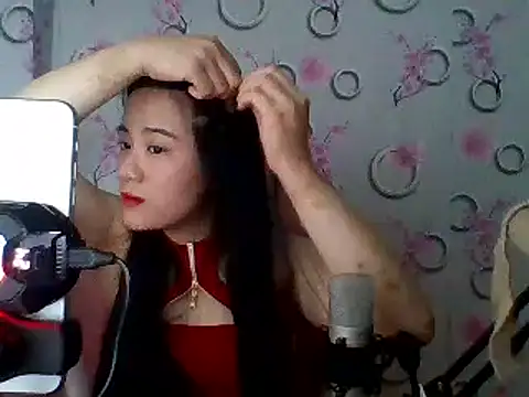Snapshot of Nana-68 chatting on 2, 3, 2025 Nana-68 online show from 2, 3, 2025