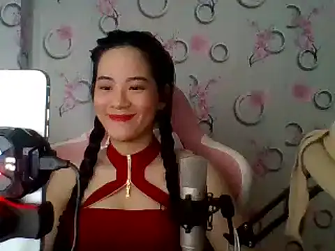 Snapshot of Nana-68 chatting on 2, 3, 2025 Nana-68 online show from 2, 3, 2025