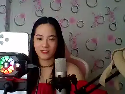Snapshot of Nana-68 chatting on 9, 3, 2025 Nana-68 online show from 9, 3, 2025