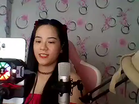 Snapshot of Nana-68 chatting on 9, 3, 2025 Nana-68 online show from 9, 3, 2025
