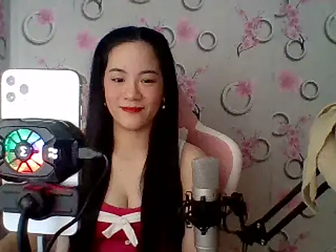 Snapshot of Nana-68 chatting on 15, 3, 2025 Nana-68 online show from 15, 3, 2025