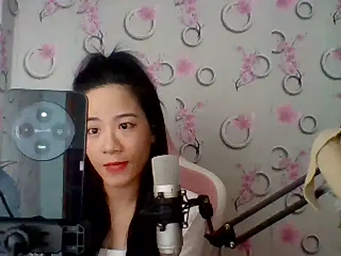 Snapshot of Nana-68 chatting on 17, 3, 2025 Nana-68 online show from 17, 3, 2025