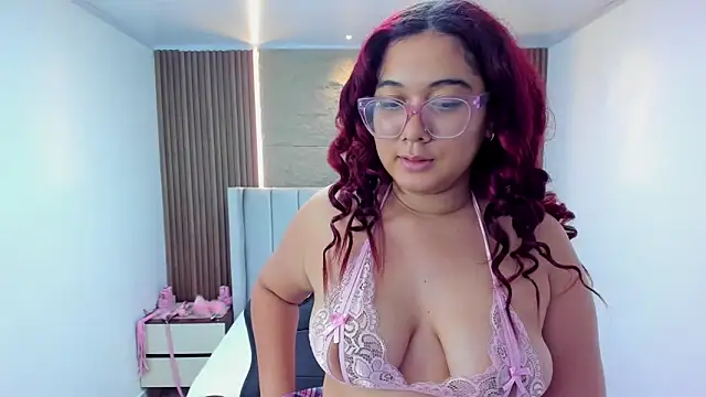 MADISON ROWAN1 online show from 11, 5, 2026